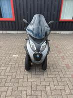 MP3 Sport Advanced 500 cc met achteruitrijoptie, Motoren, Motoren | Piaggio, Particulier, Overig, Minimaal motorrijbewijs A2, Handvatverwarming