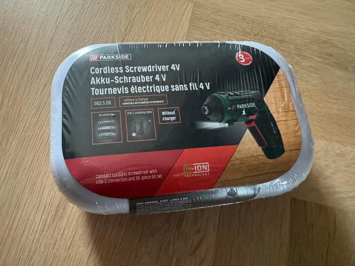 Parkside Accu-Schroevendraaier 4V - Nieuw in verpakking!, Doe-het-zelf en Verbouw, Gereedschap | Boormachines, Nieuw, Boor- en Schroefmachine