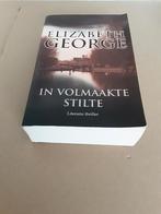 Elizabeth George - in volmaakte stilte, Ophalen of Verzenden, Gelezen, Nederland