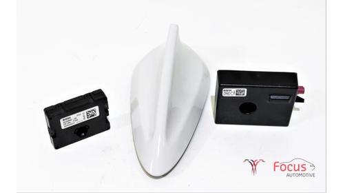 GPS Antenne van een BMW 1-Serie, Auto-onderdelen, Elektronica en Kabels, BMW, Gebruikt, 6 maanden garantie, 12 maanden garantie