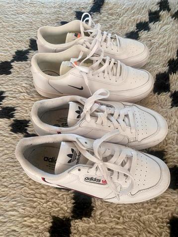 Prachtige witte sneakers beschikbaar voor biedingen