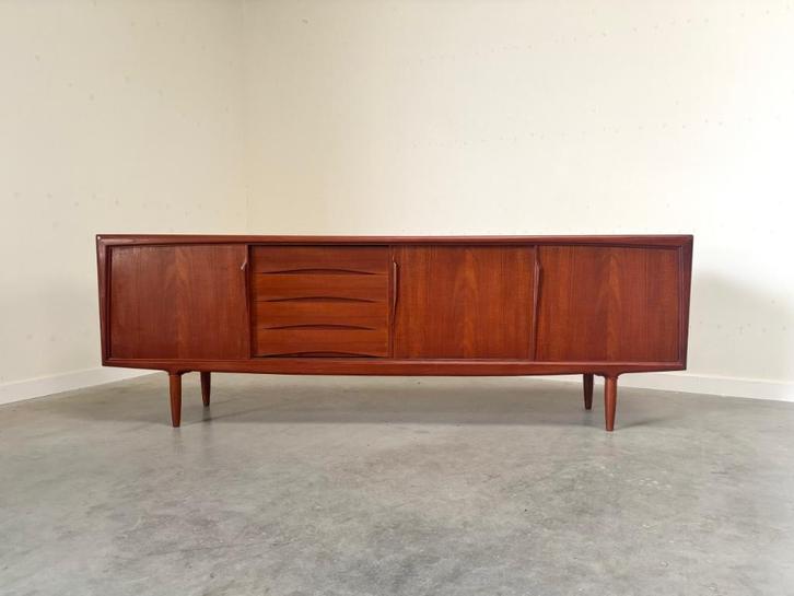 Deens design sideboard dressoir jaren 60 70 vintage, Huis en Inrichting, Kasten | Dressoirs, Gebruikt, 25 tot 50 cm, Met lade(s)