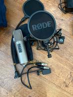 RØDE NT2-A met bijbehorende accessoires, Ophalen, Zo goed als nieuw, Studiomicrofoon