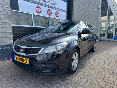 Kia Cee'd 1.4 CVVT X-tra Met 1 Jaar APK, Auto's, Kia, Bedrijf, Te koop, (Pro) Cee d, ABS, Airbags, Airconditioning, Alarm, Centrale vergrendeling