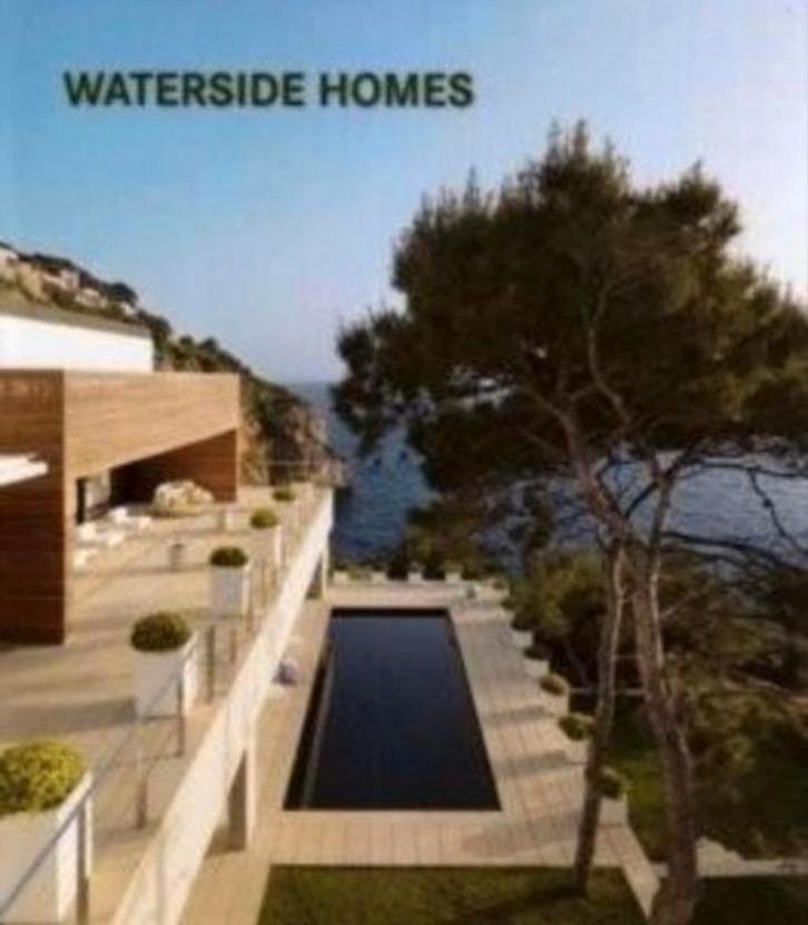 WATERSIDE HOMES Könemann hardcover dikke pil, Boeken, Kunst en Cultuur | Architectuur, Zo goed als nieuw, Verzenden