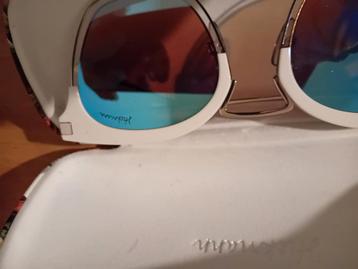 Hickermann Zonnebril - Stijlvol en Uniek! Plus guess zonneb beschikbaar voor biedingen