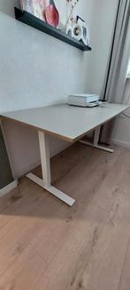 Ikea skarsta zit-sta bureau 14080cm, Ophalen, In hoogte verstelbaar, Zo goed als nieuw