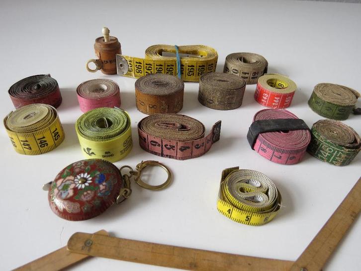 oude centimeters/linten, Hobby en Vrije tijd, Overige Hobby en Vrije tijd, Gebruikt, Verzenden