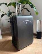 Donkergrijze American Tourister koffer, Sieraden, Tassen en Uiterlijk, Koffers, Ophalen, Zo goed als nieuw, Hard kunststof, 70 cm of meer