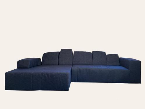 Moooi SLT Sofa bij TheReSales.  NIEUW!, Huis en Inrichting, Banken | Bankstellen, Zo goed als nieuw, Hoekbank, Vierpersoons of meer