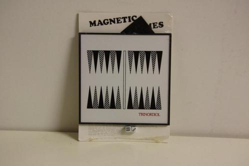Magnetisch reisspel Backgammon. Nieuw in verpakking., Hobby en Vrije tijd, Gezelschapsspellen | Bordspellen, Nieuw, Een of twee spelers