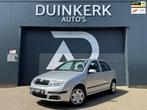Skoda Fabia 1.4-16V Spirit+ | Airco | Cruise control | Trekh, Voorwielaandrijving, Gebruikt, Zwart, 4 cilinders