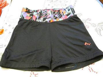 sports wear Only play broekje XS zwart gekleurde band Nieuw beschikbaar voor biedingen