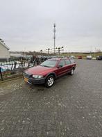 Volvo V70 Cross Country 2.4 T Comfort Line AWD 7 Persoons (K, Zwart, Traction-control, Vierwielaandrijving, 1630 kg