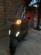 Mooie AGM VX50i Diamond, Fietsen en Brommers, Snorfietsen en Snorscooters, Zo goed als nieuw, Benzine, Ophalen, Overige merken