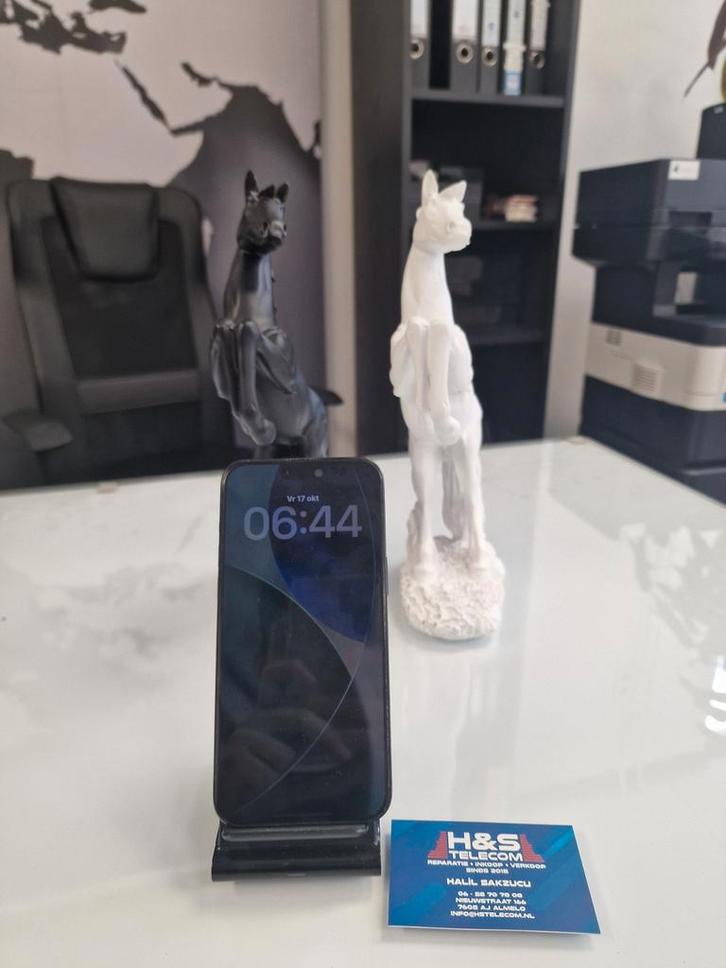 iPhone 15 Pro Max - Zwart - 256GB 2 jaar garantie, Telecommunicatie, Mobiele telefoons | Apple iPhone, Zo goed als nieuw, 256 GB