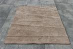 Vloerkleed 180 x 130 cm – nette staat, Ophalen, 100 tot 150 cm, Zo goed als nieuw, 150 tot 200 cm
