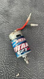 Traxass Titan 12t550, Hobby en Vrije tijd, Modelbouw | Radiografisch | Auto's, Ophalen of Verzenden, Gebruikt, Elektro