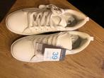 Nieuwe schoenen, Ophalen, Zo goed als nieuw, Schoenen