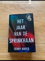 Het jaar van de sprinkhaan. Terry Hayes, Boeken, Literatuur, Ophalen of Verzenden, Zo goed als nieuw