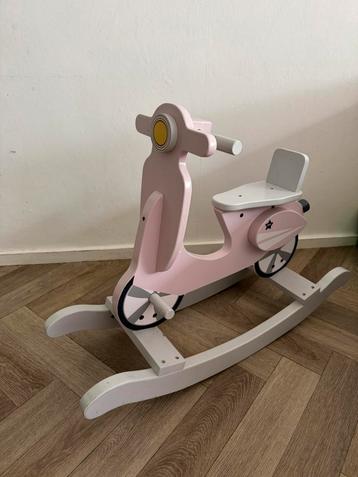 Hobbel scooter beschikbaar voor biedingen