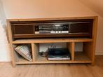 Grundig vintage wereldradio met meubel, Antiek en Kunst, Antiek | Tv's en Audio, Ophalen