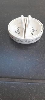 Riviera Maison olie peper, zout schaaltje, Ophalen of Verzenden, Overige stijlen, Aardewerk, Schaal of Schalen