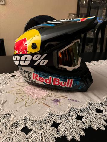 Nieuwe Redbull cross helm maat L 