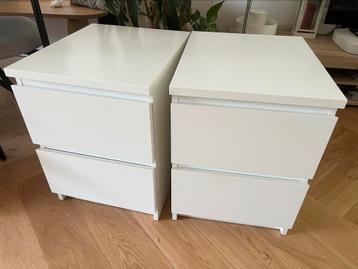 IKEA Malm - twee nachtkastjes