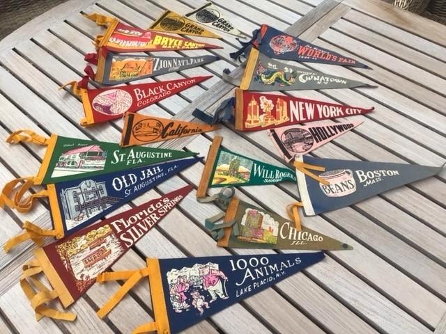 Vintage vaantjes van Amerikaanse parken, Diversen, Vlaggen en Wimpels, Gebruikt, Verzenden