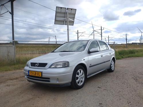 VERKOCHT Opel Astra 1.6 8V 5D 2002 Grijs Airco Trekhaak, Auto's, Opel, Bedrijf, Astra, ABS, Airbags, Airconditioning, Alarm, Boordcomputer