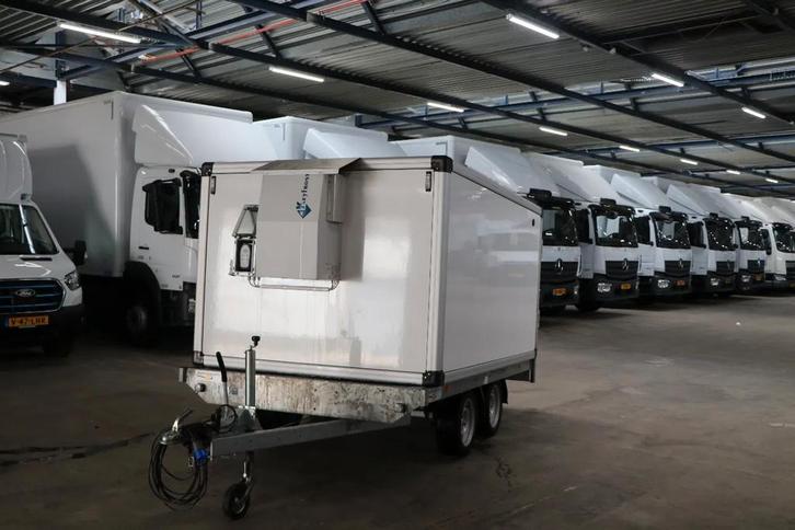 EDUARD Koel aanhanger -20 (bj 2023), Zakelijke goederen, Partijgoederen en Retail | Verkoopwagens