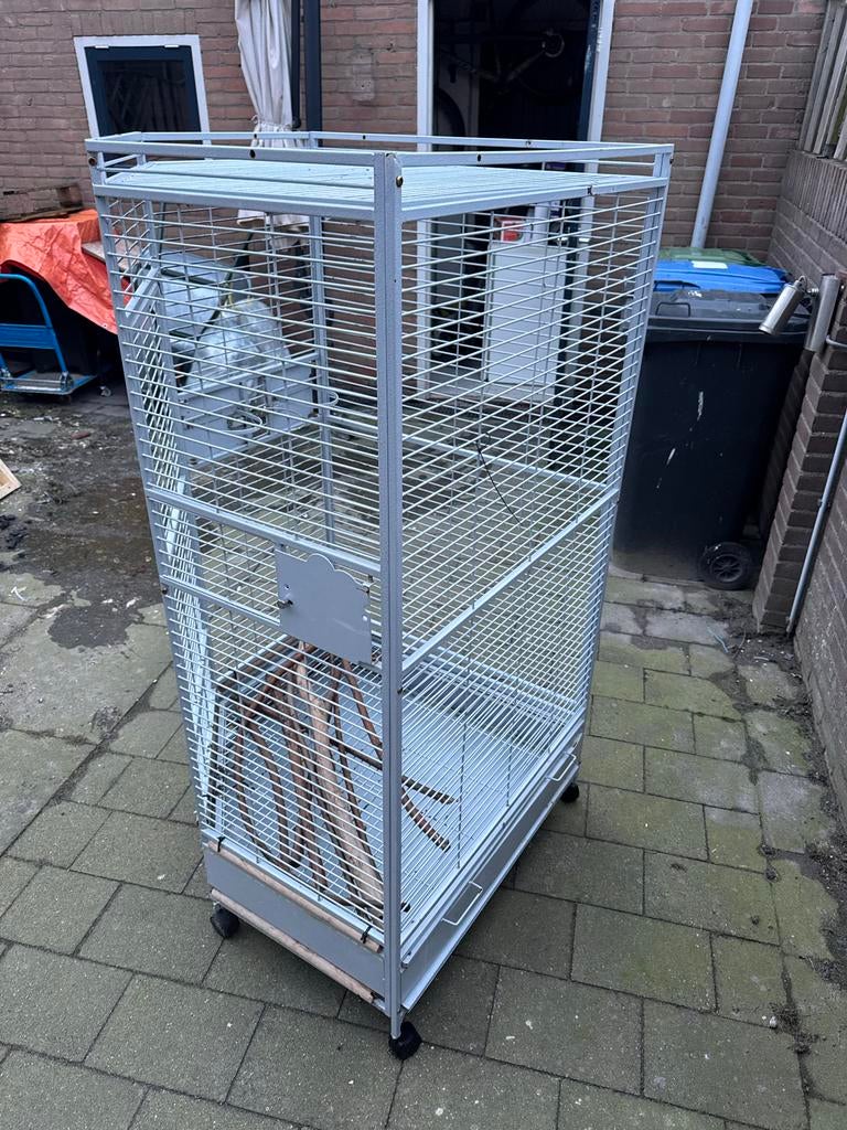 Strong Papegaaienkooi, Dieren en Toebehoren, Ophalen, Gebruikt