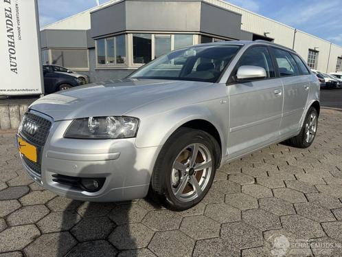 Audi A3 Sportback 1.8 TFSI Attraction Pro Line (bj 2009), Auto diversen, Schadeauto's, Audi, Handgeschakeld, Benzine, Hatchback