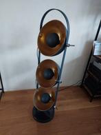 Stoere staande lamp, Huis en Inrichting, Lampen | Vloerlampen, Ophalen, Zo goed als nieuw, Metaal, 150 tot 200 cm