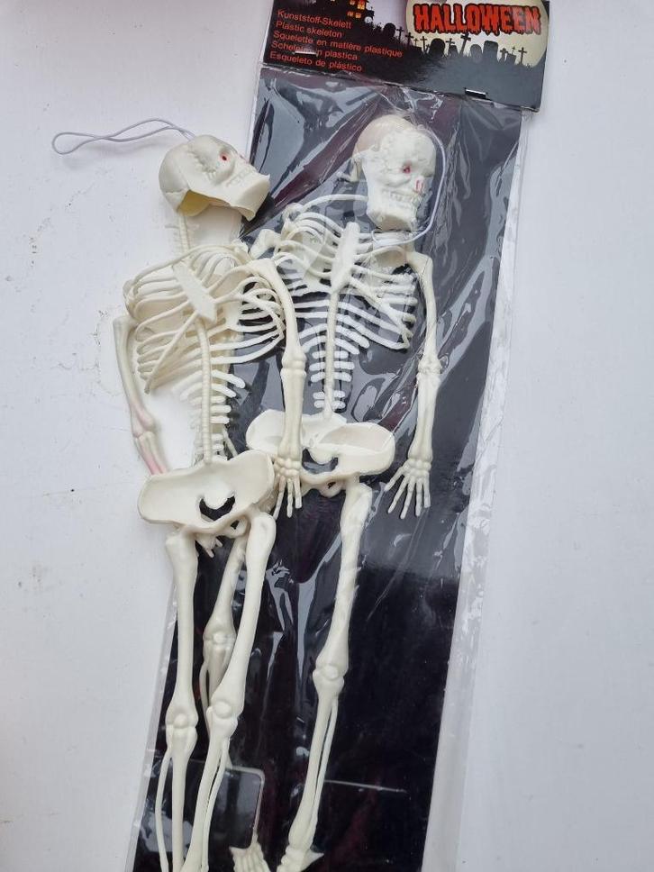 Allerlei Halloween-versiering, Hobby en Vrije tijd, Feestartikelen, Nieuw, Versiering, Halloween of Griezel, Ophalen of Verzenden