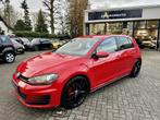 Volkswagen Golf 2.0 GTI 220PK DSG 2eEig|NaviXenon|19inch|Cli, Automaat, Stof, Gebruikt, Euro 6