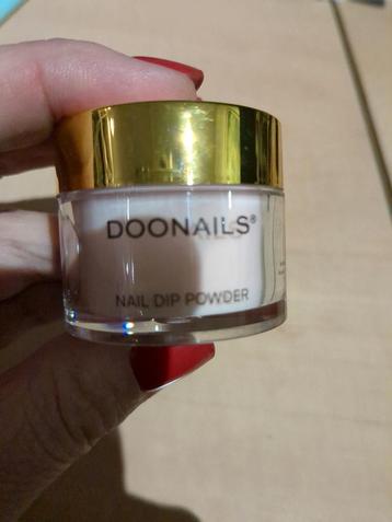Doonails nail dip powder Rosie  beschikbaar voor biedingen