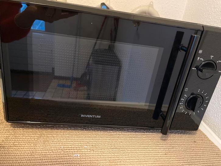 Inventum magnetron - Zo goed als nieuw!, Witgoed en Apparatuur, Magnetrons, Zo goed als nieuw, Vrijstaand, Magnetron, 45 tot 60 cm
