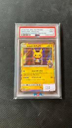 Gentleman Pikachu - Pikachu, Hobby en Vrije tijd, Verzamelkaartspellen | Pokémon, Ophalen of Verzenden, Zo goed als nieuw, Losse kaart