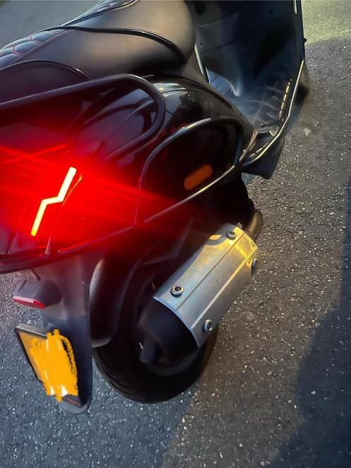 Zip 125 2t, Fietsen en Brommers, Scooters | Piaggio, Zo goed als nieuw, Zip, Maximaal 45 km/u, Tweetakt, Ophalen