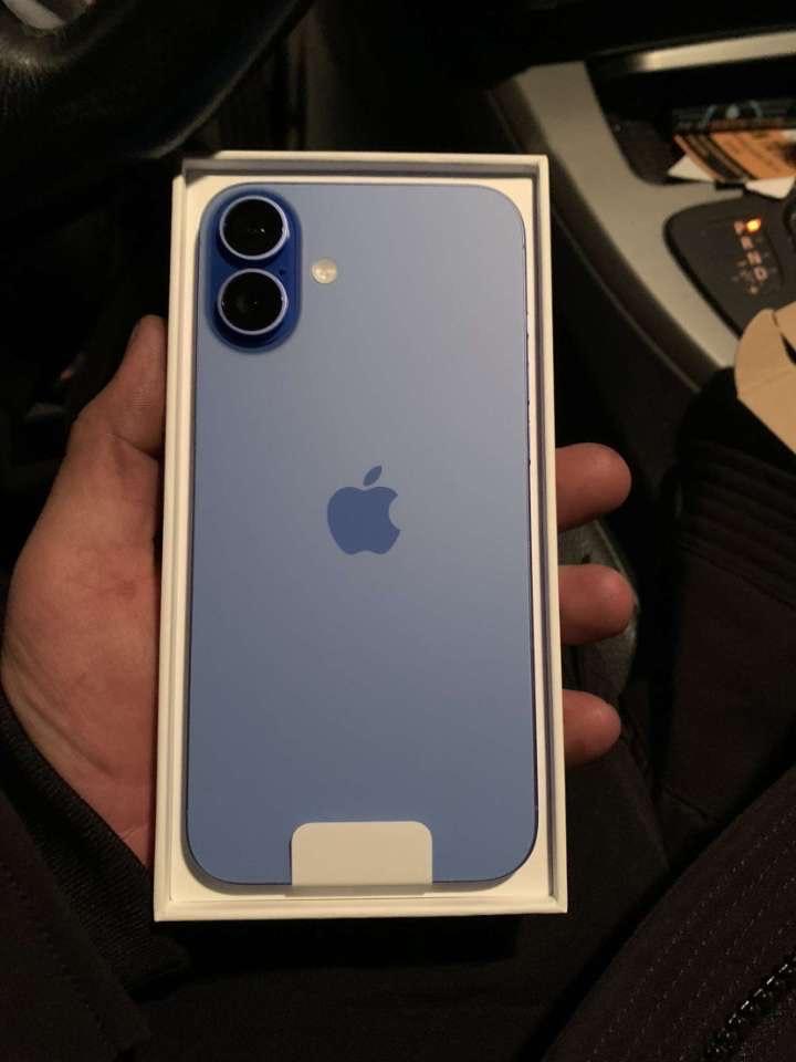 Iphone 17 - 256GB - nieuw in doos!!, 256 GB, Nieuw, Ophalen of Verzenden, Zonder simlock