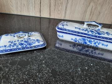 antieke delfts blauw kammenbakje met deksel beschikbaar voor biedingen