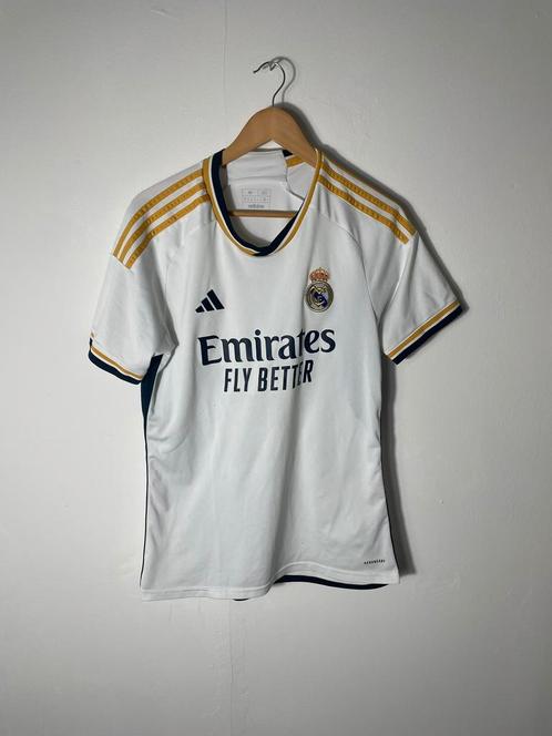 Origineel Real Madrid shirt 2023/24. Shirt is in goede staat, Sport en Fitness, Voetbal, Zo goed als nieuw, Shirt, Ophalen of Verzenden