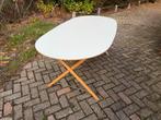 Ovale tafel met houten poten, Ophalen, Gebruikt, 100 tot 150 cm, Tot twee personen