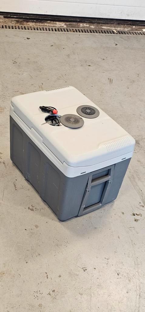 Koelbox 40L - 12V & 220V, Caravans en Kamperen, Koelboxen, Elektrisch, Ophalen