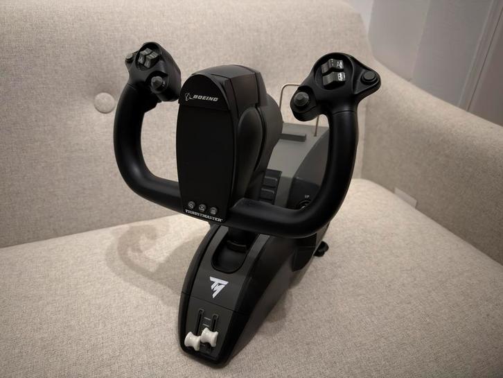 Thrustmaster TCA Yoke Pack Boeing Edition, Computers en Software, Joysticks, Zo goed als nieuw, Ophalen of Verzenden