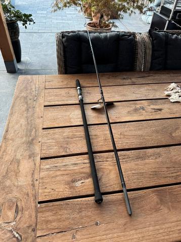 nieuwe quantum radical solid 9ft en 3,5lb hengels  beschikbaar voor biedingen