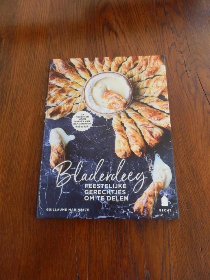 Bladerdeeg Feestelijke gerechten om te delen !!!!!!, Boeken, Kookboeken, Zo goed als nieuw, Overige typen, Europa, Ophalen of Verzenden