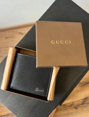 Black Leather Gucci Wallet beschikbaar voor biedingen